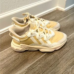 Adidas Ozweego Shoes x Disney The Little Mermaid Collect